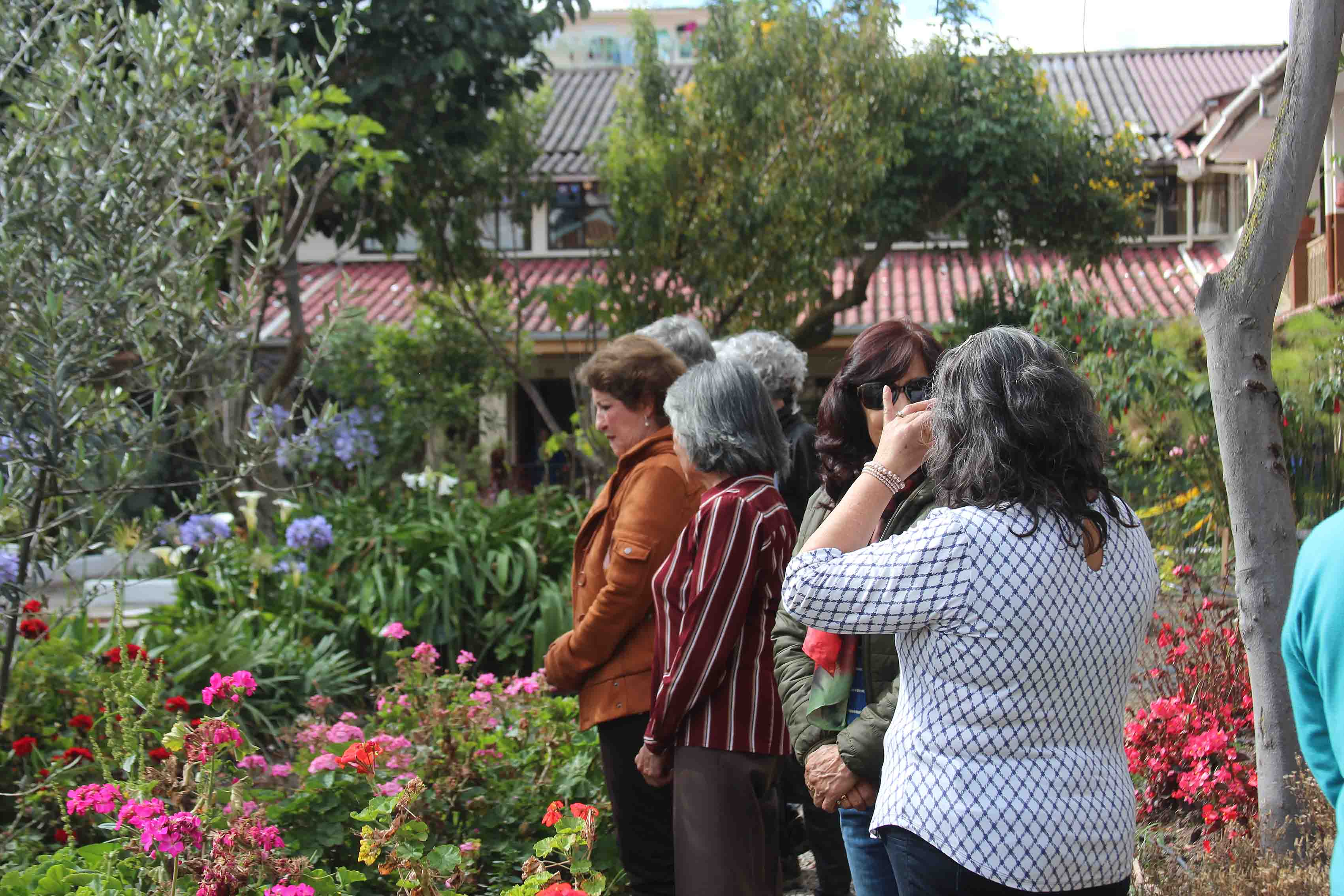 Cápsula| Recetas y activos de salud en Cuenca: Jardín Multisensorial
